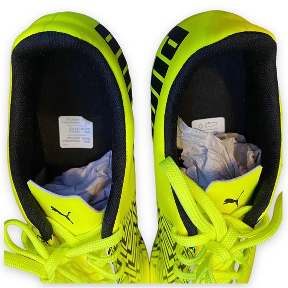 NIB Puma Yellow Juniors 6.5 Cleats - Picture 4 of 9